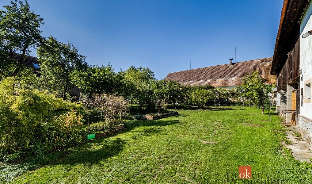 Prodej domu 202 m² s pozemkem 8 214 m², Dívčice – náhled fotky 25