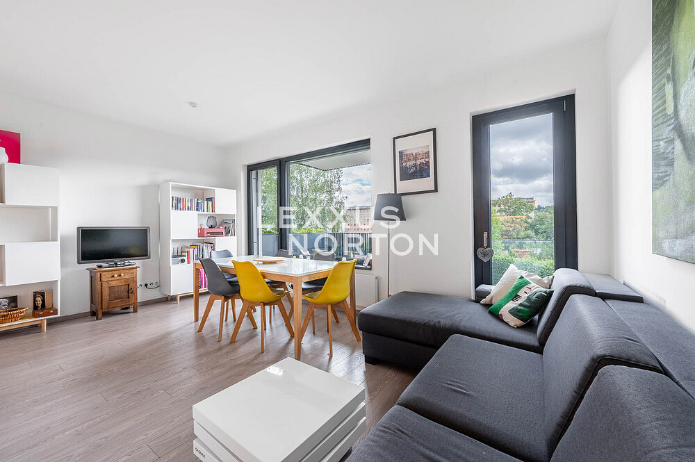 Pronájem bytu 4+kk 91 m² — photo 2