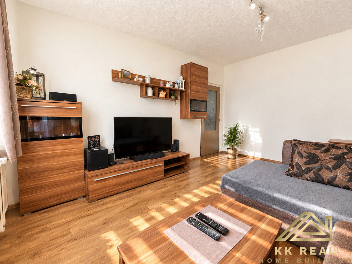 Prodej bytu 2+1 52 m² – fotografie 2