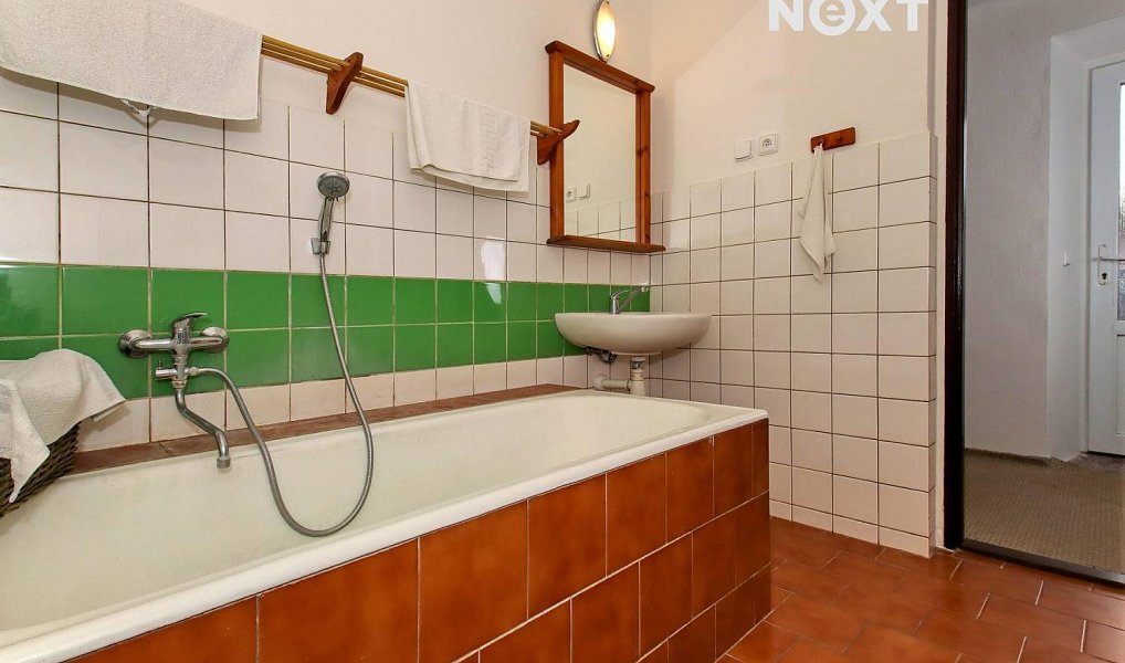 Prodej domu 180 m² s pozemkem 699 m², Jeníkovice – náhled fotky 19