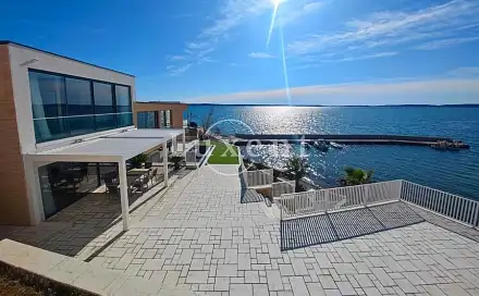 Prodej domu 357 m² s pozemkem 1 341 m², Zadar, Chorvatsko