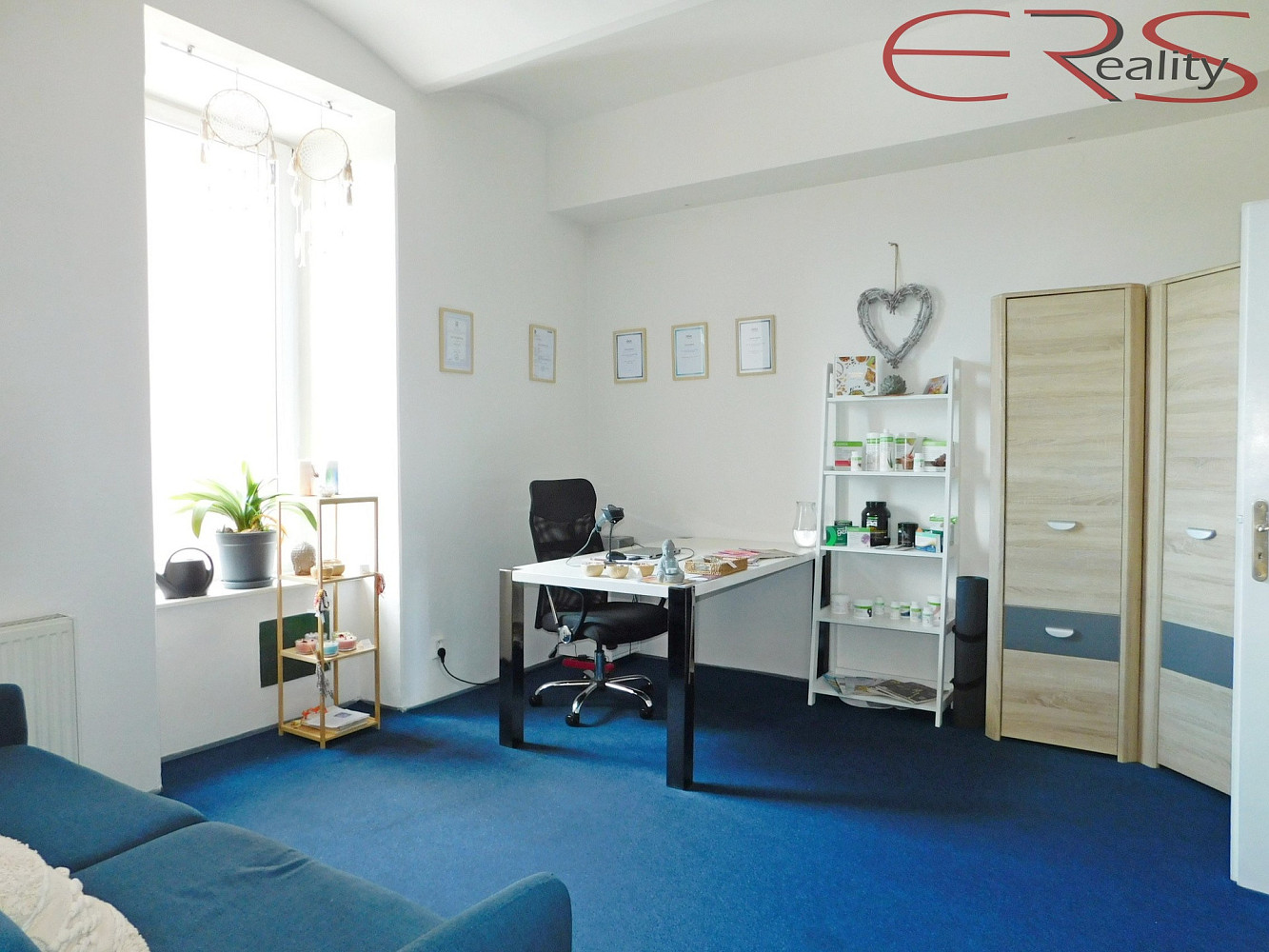 Pronájem kanceláře 91 m² – fotografie 2