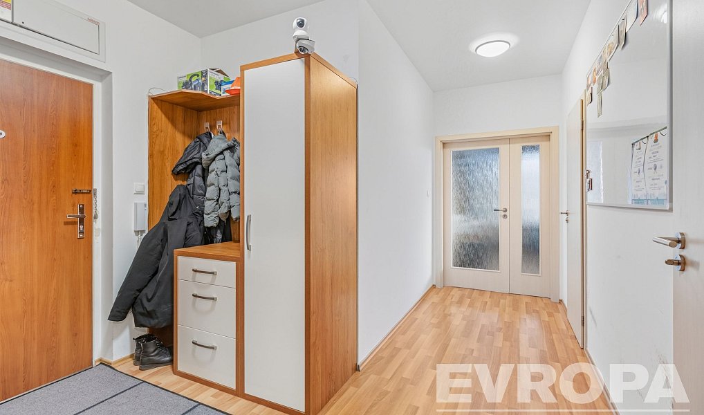 Prodej bytu 4+kk 143 m², Praha – náhled fotky 18