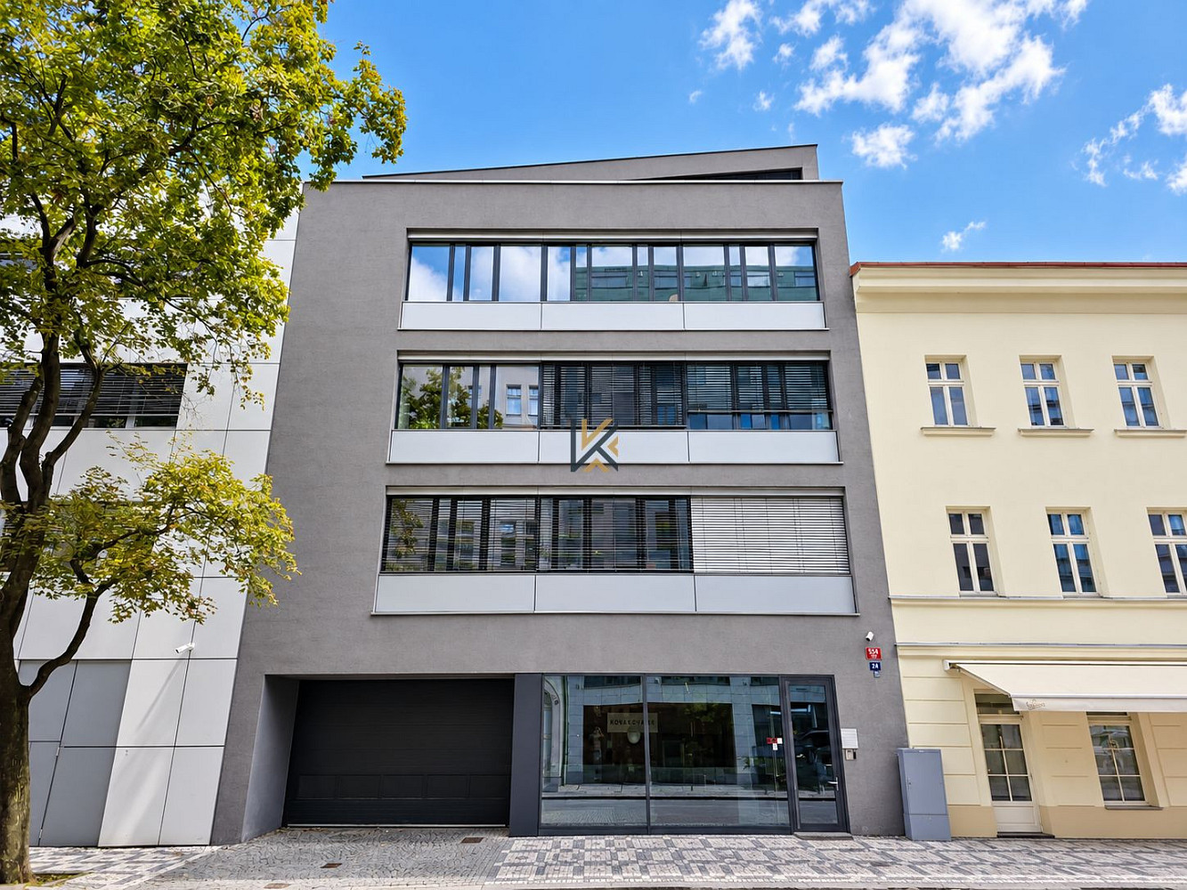 Pronájem kanceláře 177 m²