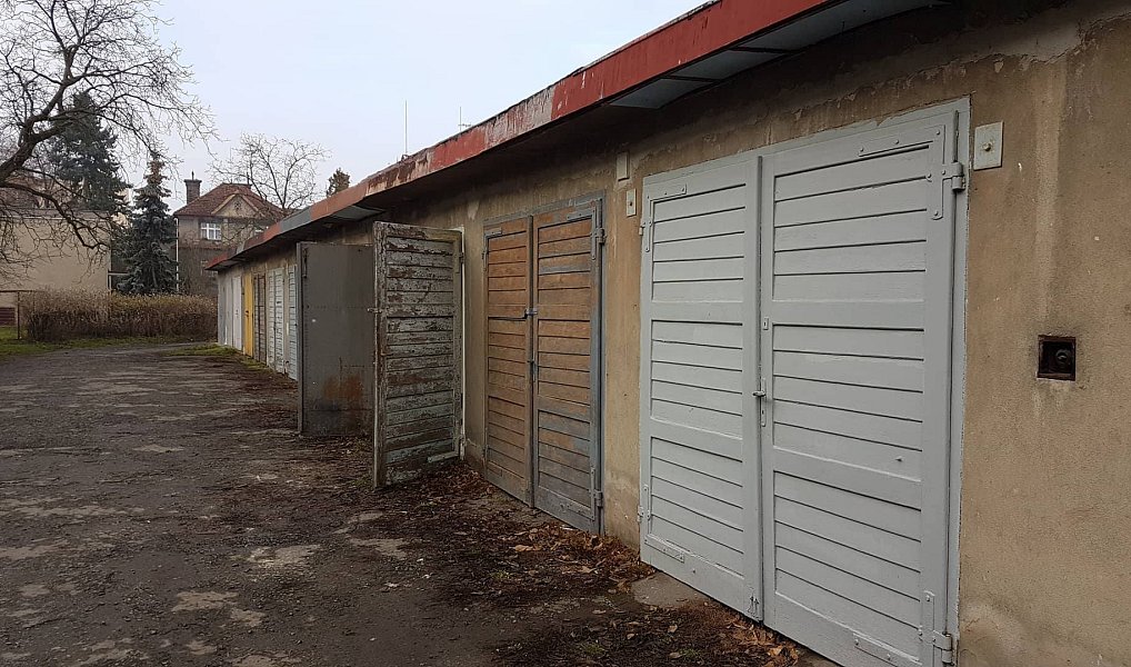 Pronájem Garáže 18 m2 Pardubice – Sezemická., Pardubice – náhled fotky 5
