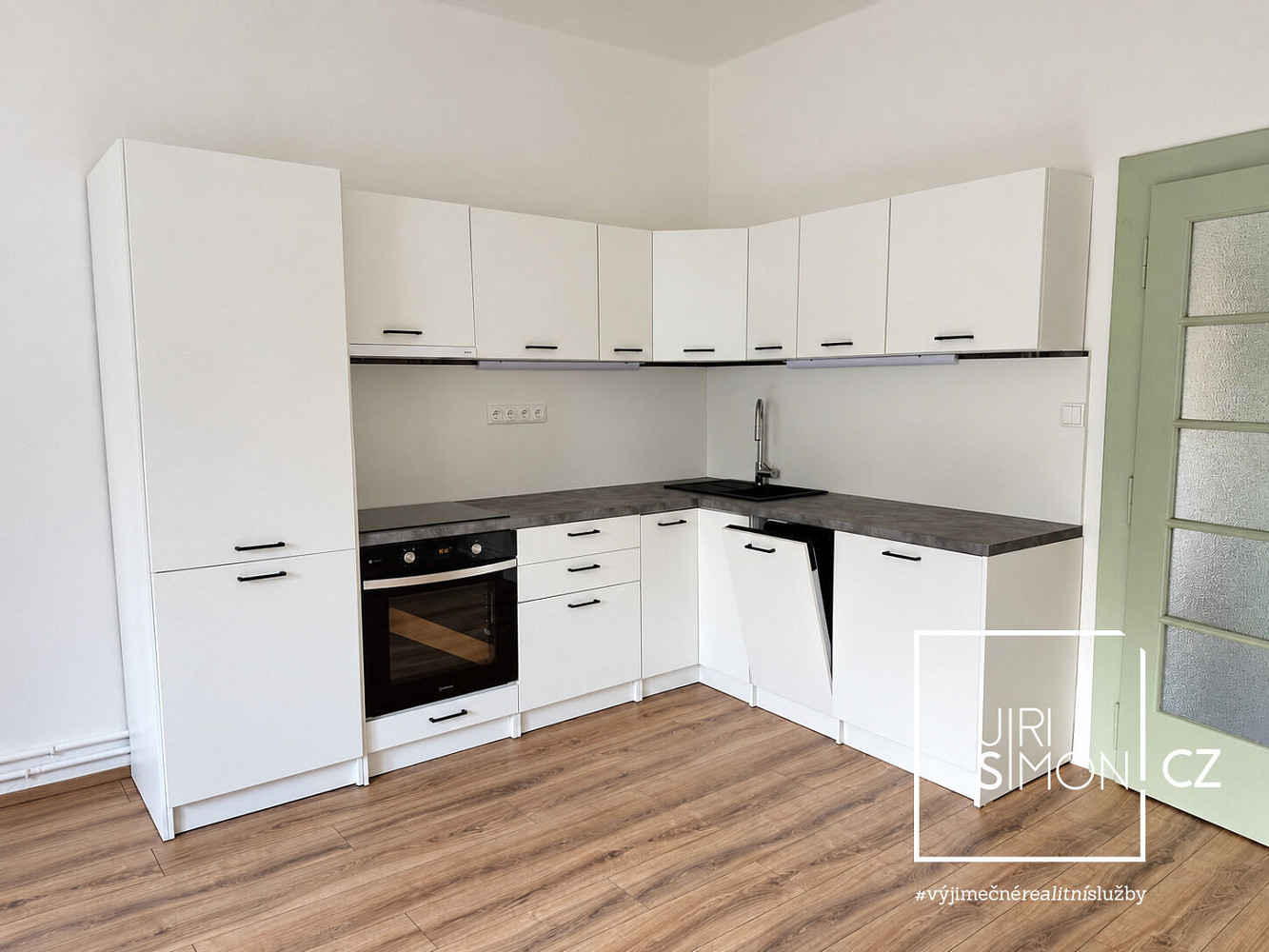 Pronájem bytu 2+kk 40 m² – fotografie 4