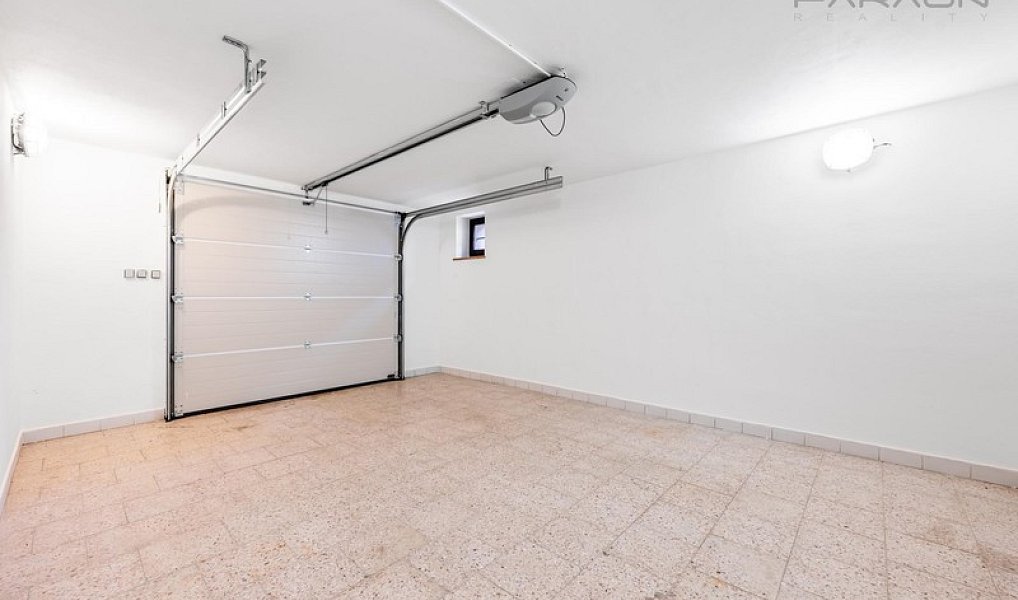 Pronájem kanceláře 350 m², Průhonice – náhled fotky 17