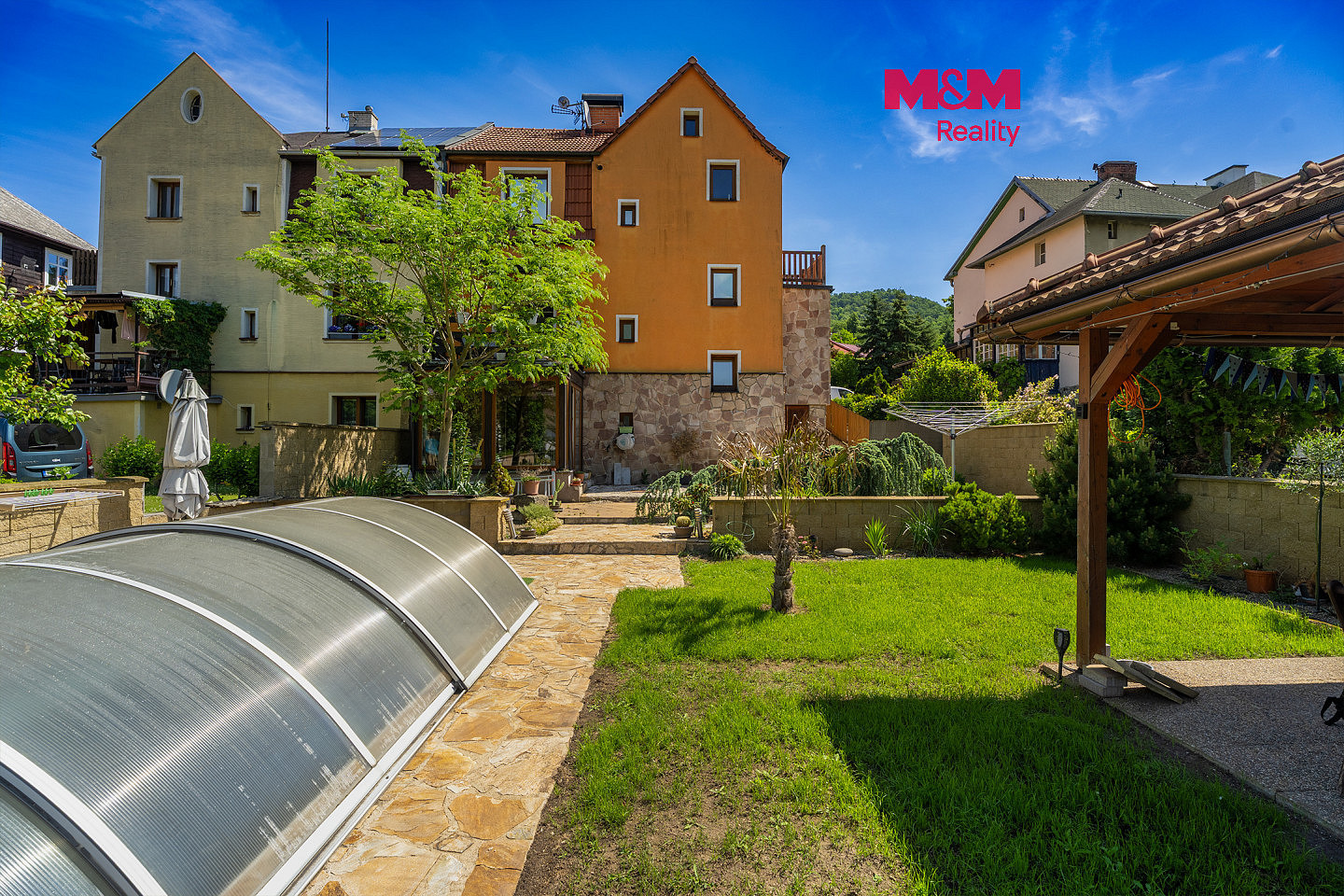 Prodej domu 177 m² s pozemkem 536 m²