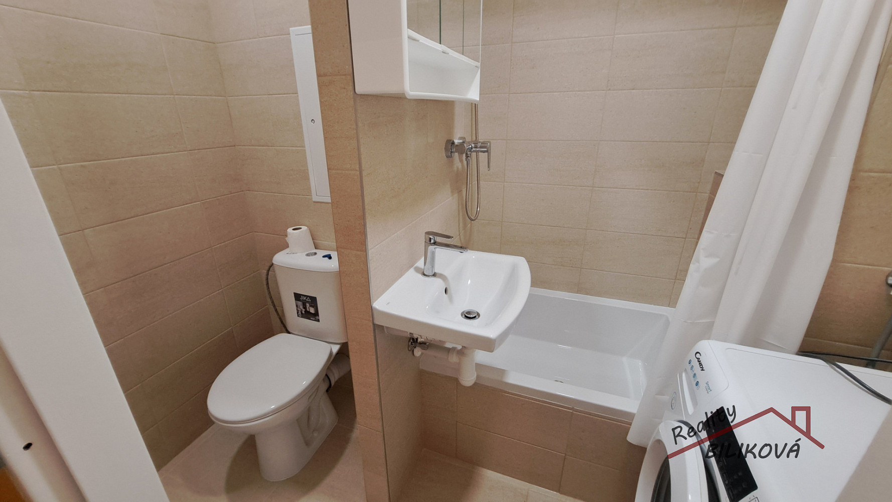 Pronájem bytu 1+1 38 m² – pohled 5