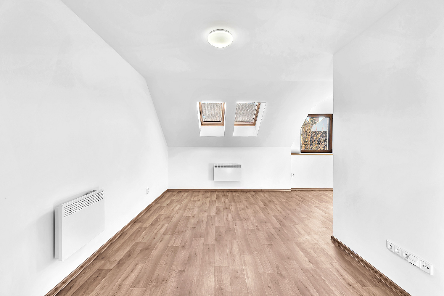 Pronájem bytu 2+kk 44 m² – fotografie 5