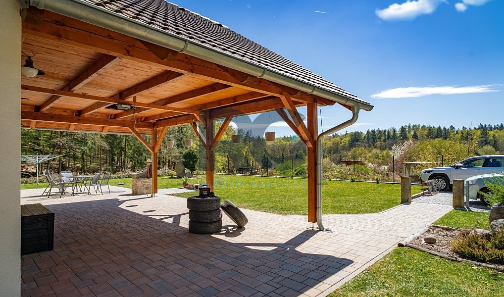 Prodej domu 491 m² s pozemkem 1 781 m², Písek – náhled fotky 37