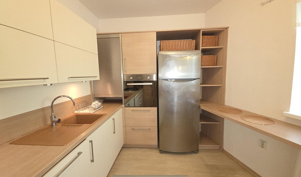 Prodej bytu 4+1 197 m², Opava – náhled fotky 2