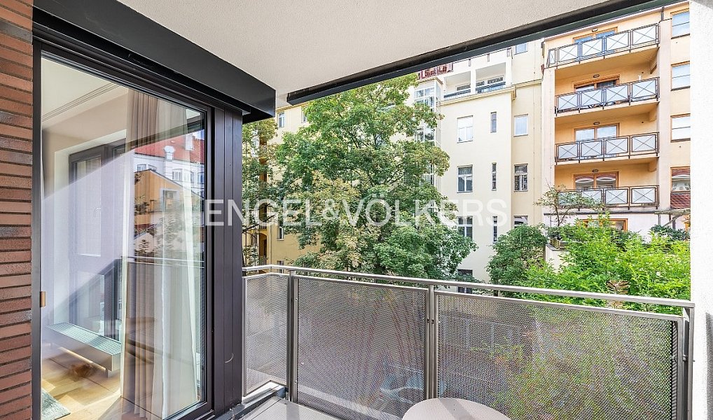 Prodej bytu 2+kk 68 m², Praha – náhled fotky 3
