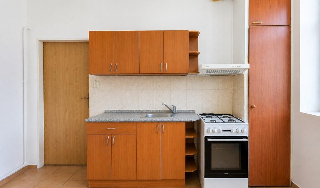 Pronájem bytu 1+1, 36 m², Cheb, Aš
