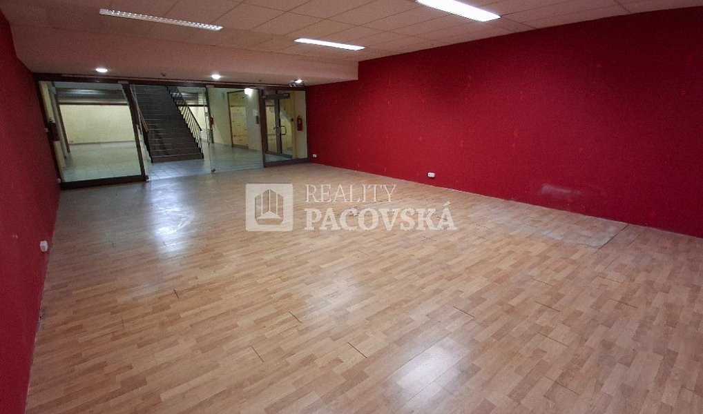 Pronájem obchodních prostor 688 m², Ústí nad Labem – náhled fotky 11