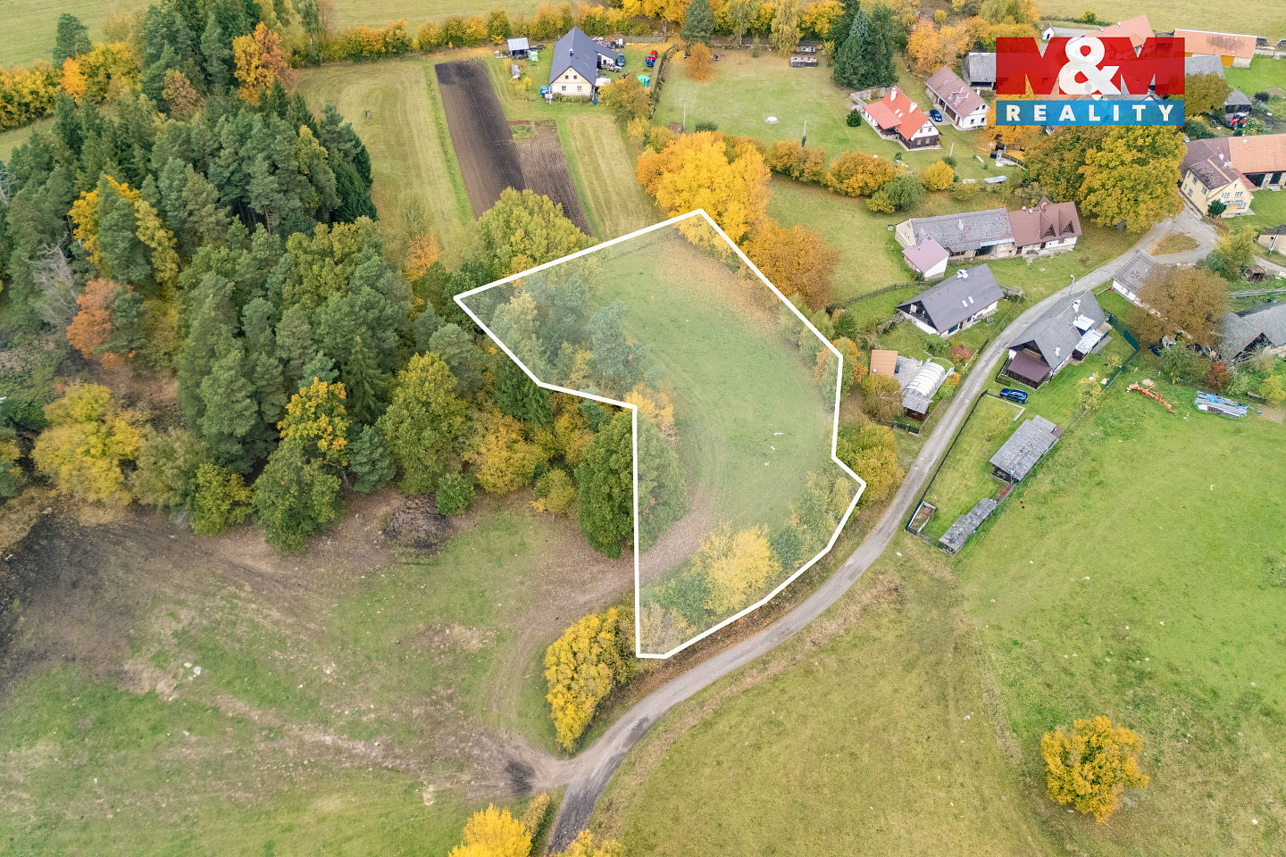 Prodej stavebního pozemku 3 805 m² — photo 3
