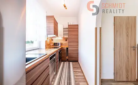 Pronájem bytu 3+1 79 m², Lázeňská, Valtice, okres Břeclav