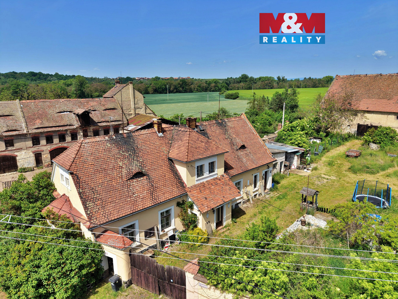Prodej domu 200 m² s pozemkem 2 000 m²