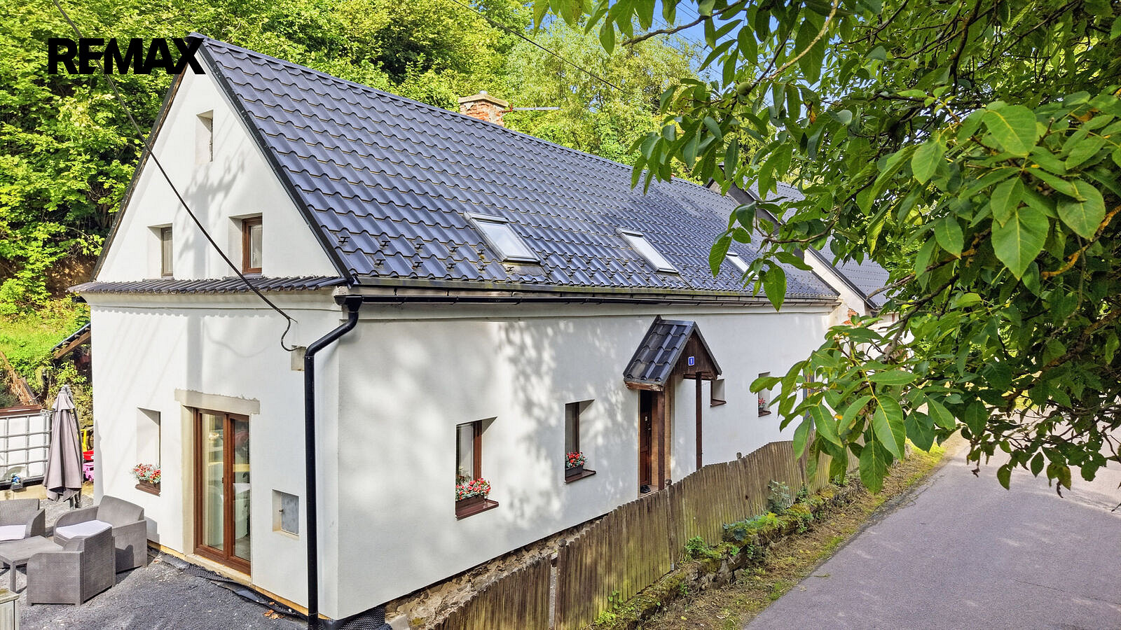 Prodej domu 115 m² s pozemkem 1 331 m²