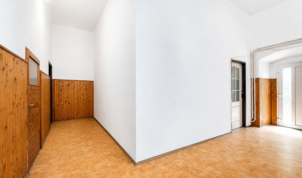 Prodej domu 500 m² s pozemkem 607 m², Únětice – náhled fotky 11