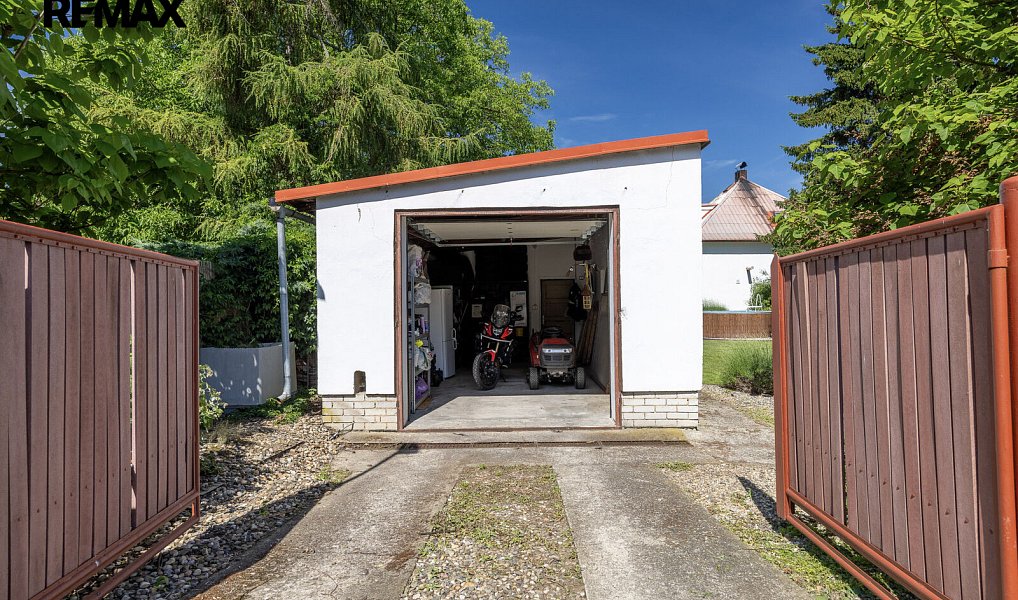 Prodej stavebního pozemku 623 m², Nelahozeves – náhled fotky 5