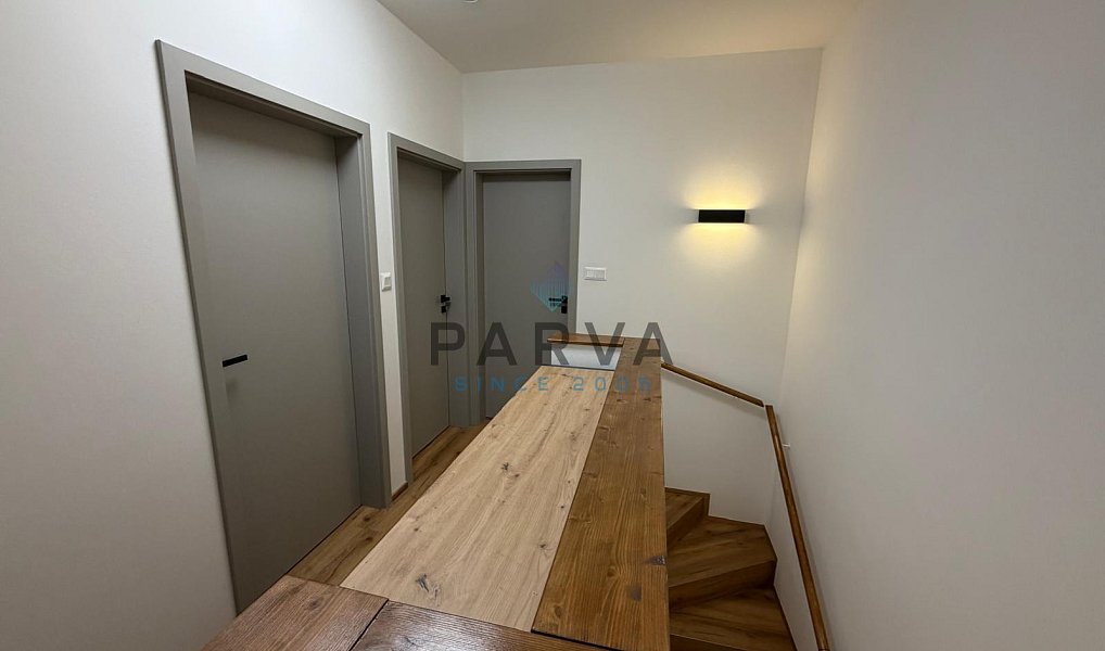 Pronájem domu 100 m² s pozemkem 352 m², Záchlumí – náhled fotky 12