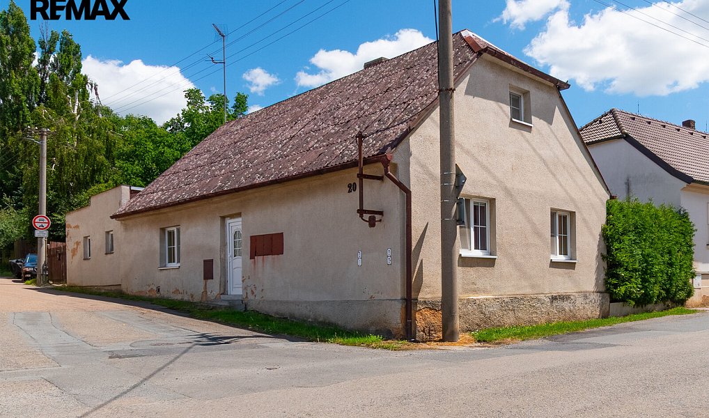 Prodej domu 186 m² s pozemkem 390 m², Břasy – fotka 1 z 52