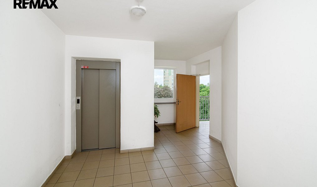 Pronájem bytu 4+kk 87 m², Čelákovice – náhled fotky 21