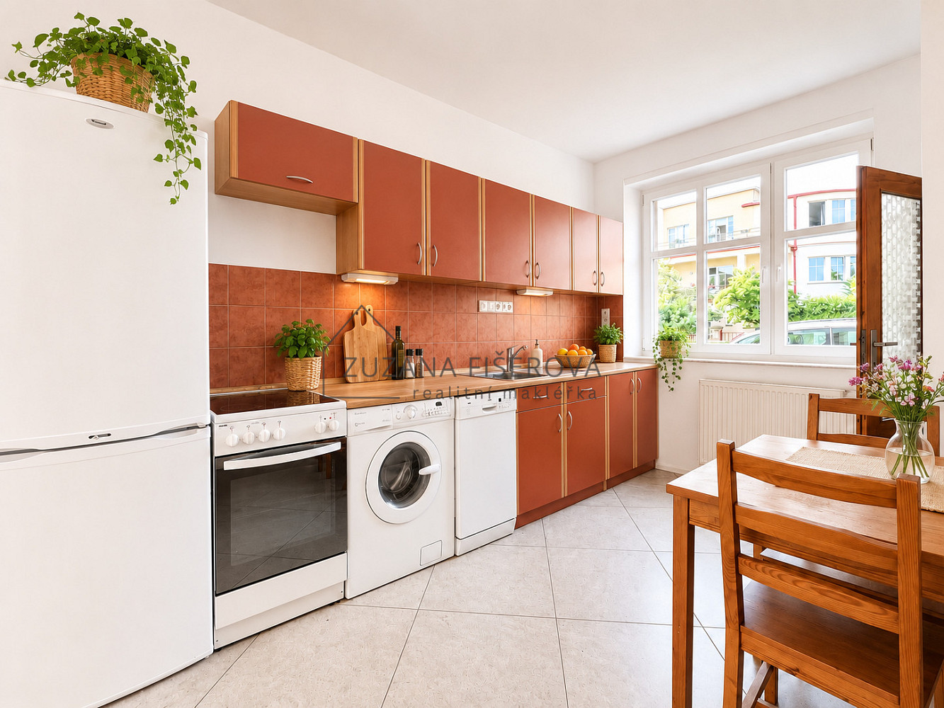 Pronájem bytu 2+1 70 m² — photo 2
