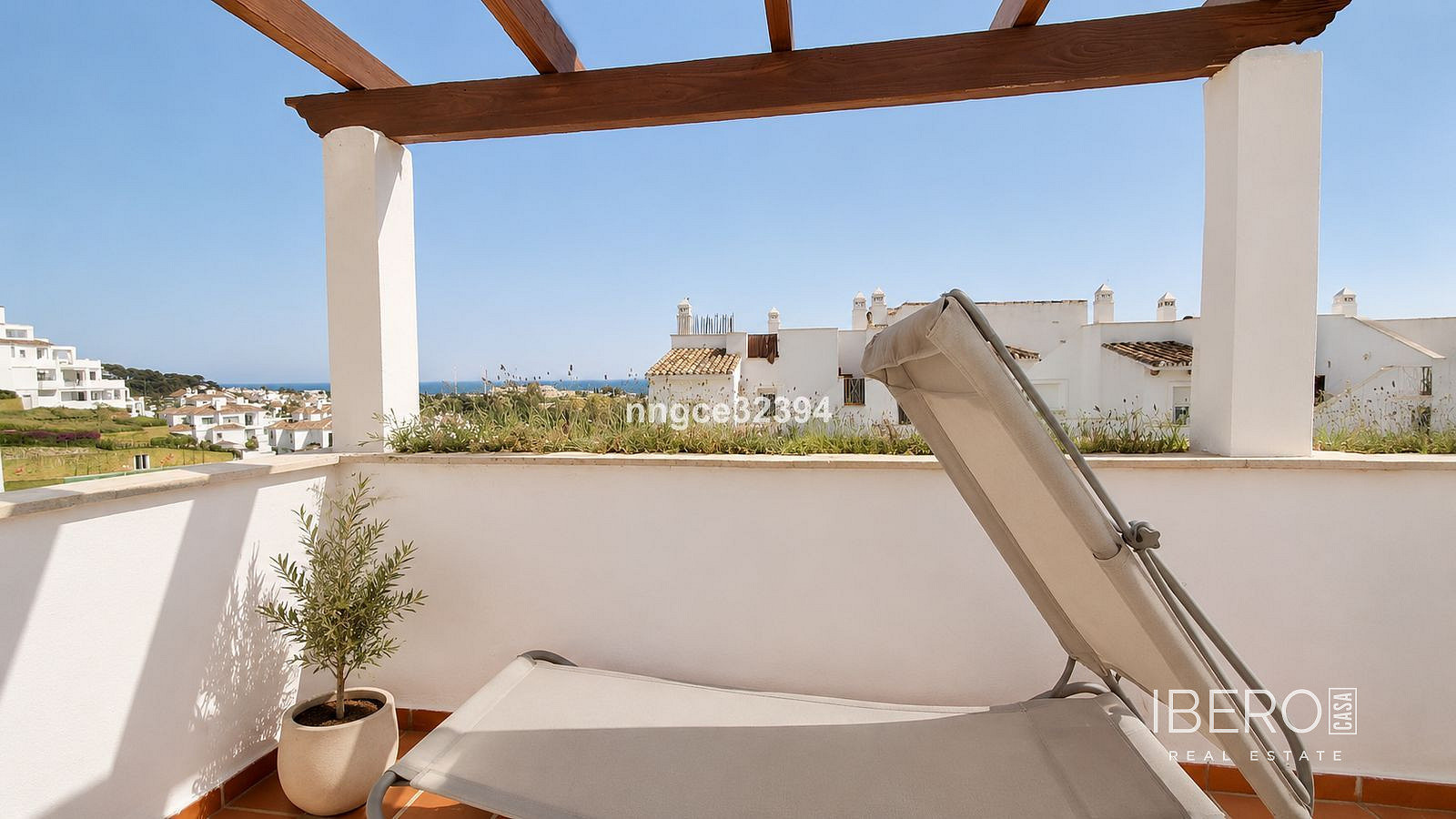 4+kk Apartment in Marbella, Nueva Andalucía - Vista 5