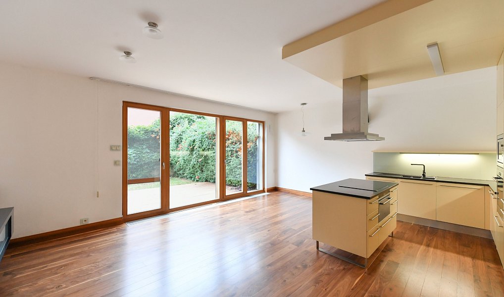 Prodej bytu 3+kk 107 m², Praha – náhled fotky 2