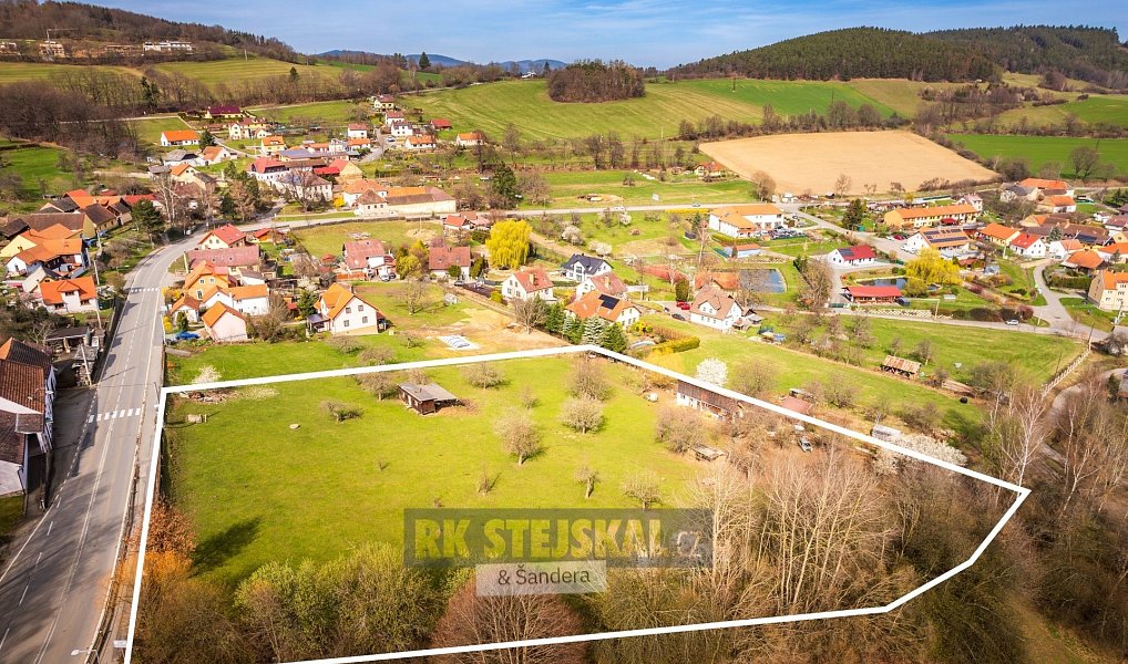 Prodej stavebního pozemku 2 282 m², Prachatice – náhled fotky 4