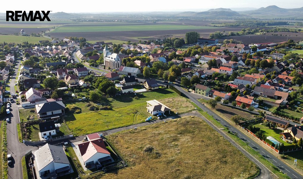 Prodej stavebního pozemku 826 m², Slavětín – náhled fotky 6