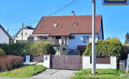 Prodej domu 280 m² s pozemkem 876 m², Šumná, Liberec - Liberec XXV-Vesec