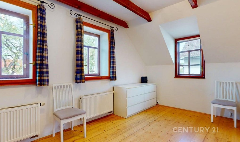 Prodej domu 245 m² s pozemkem 2 664 m², Hrusice – náhled fotky 8