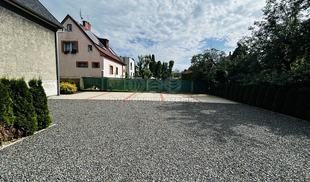 Prodej ubytovacího objektu 250 m², Ostrava – náhled fotky 7