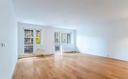 Prodej bytu 3+1 97 m², Velká skála, Praha 8 - Troja