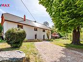 Prodej domu 180m2 s pozemkem 3249m2