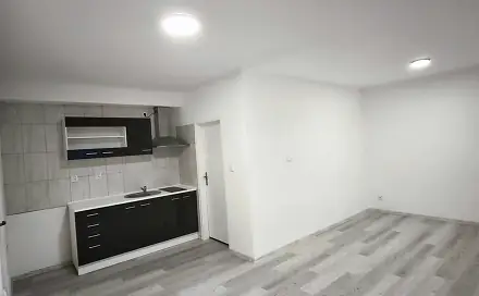 Pronájem bytu 1+kk 30 m², Na Brněnce, Ivančice, okres Brno-venkov