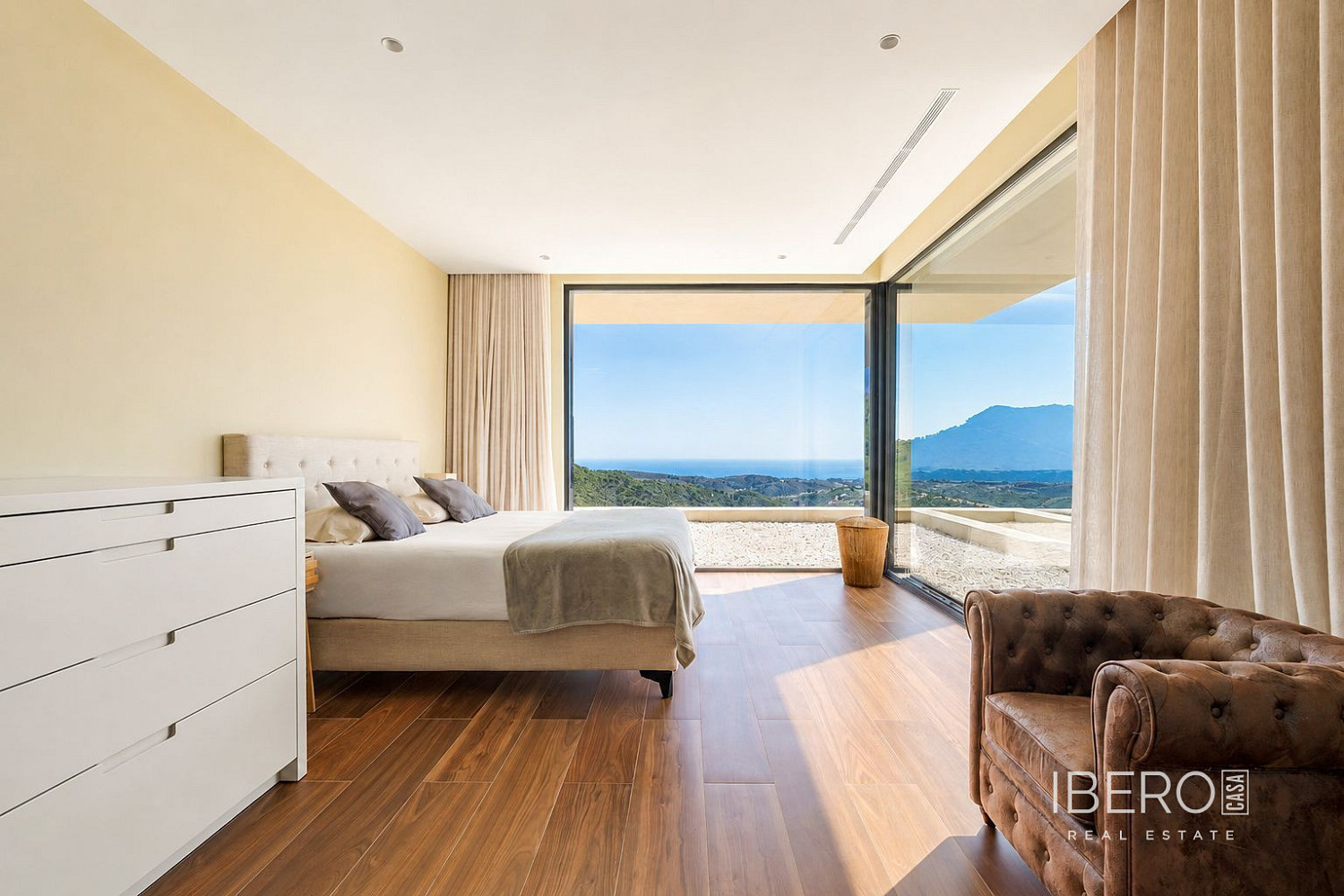 Prodej domu 460 m² s pozemkem 2 681 m² — photo 4