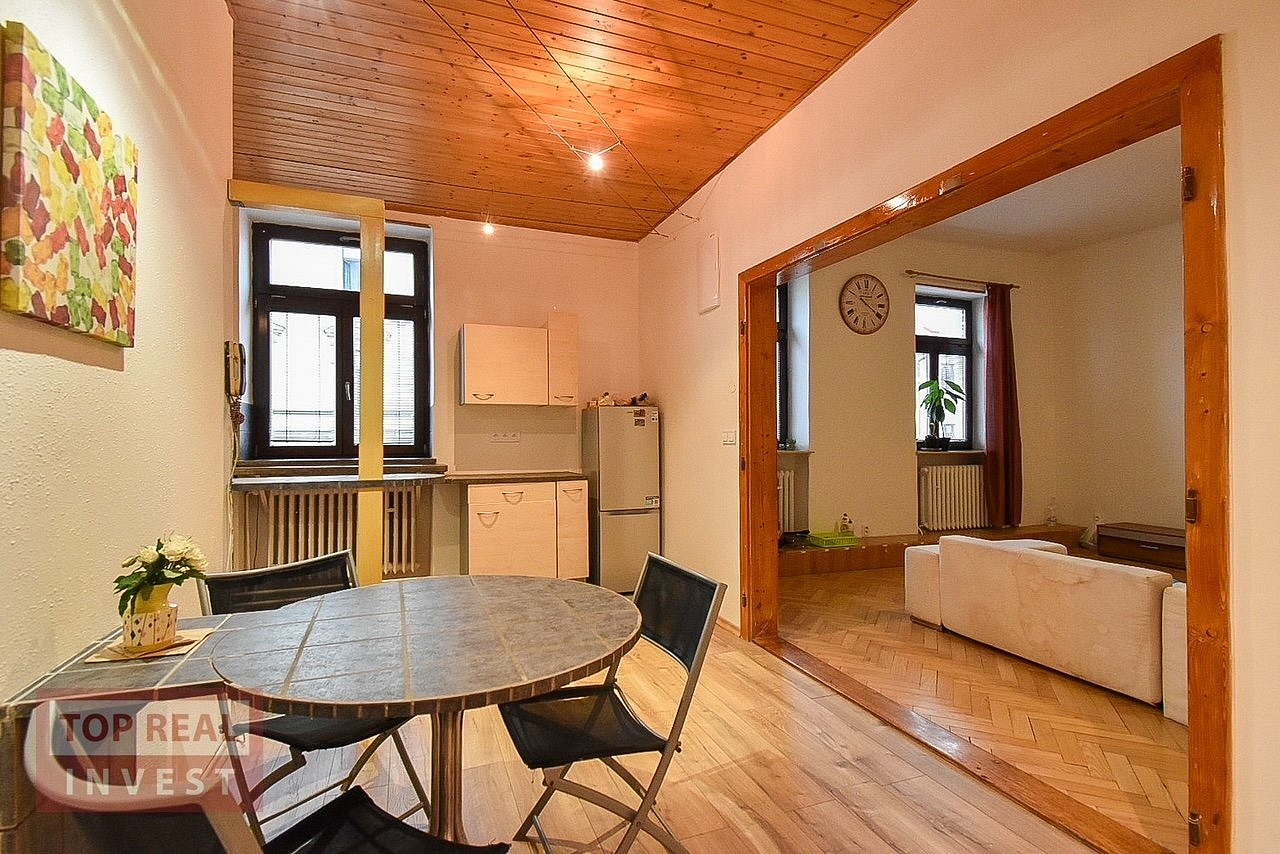 Pronájem bytu 1+1 83 m² – pohled 4