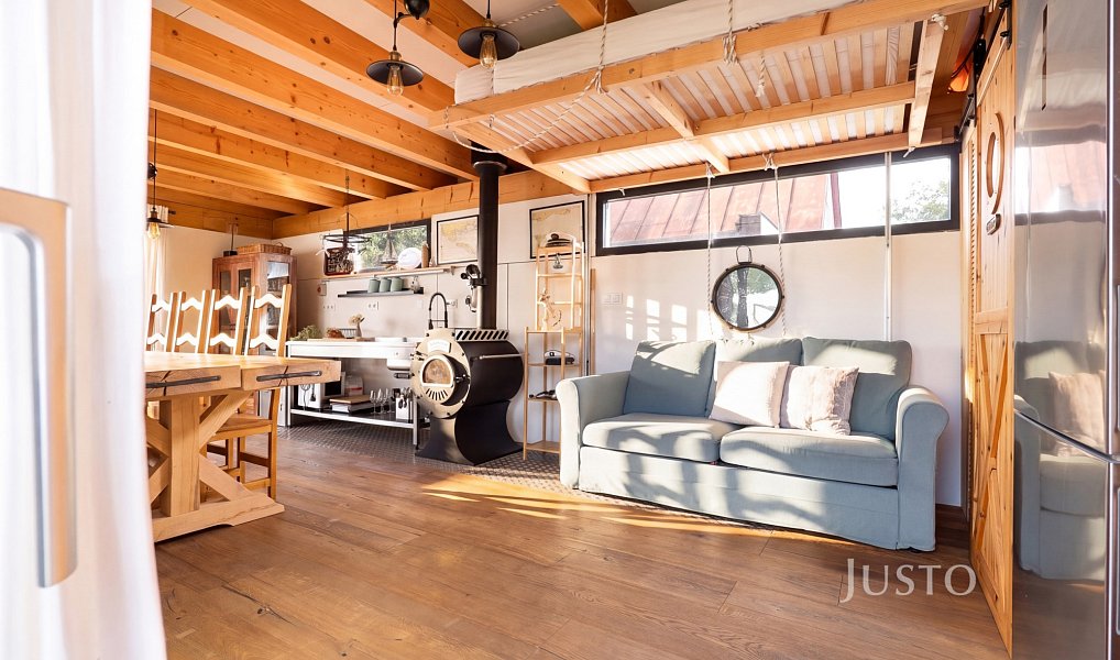 Prodej domu 349 m² s pozemkem 1 385 m², Ohrobec – náhled fotky 47