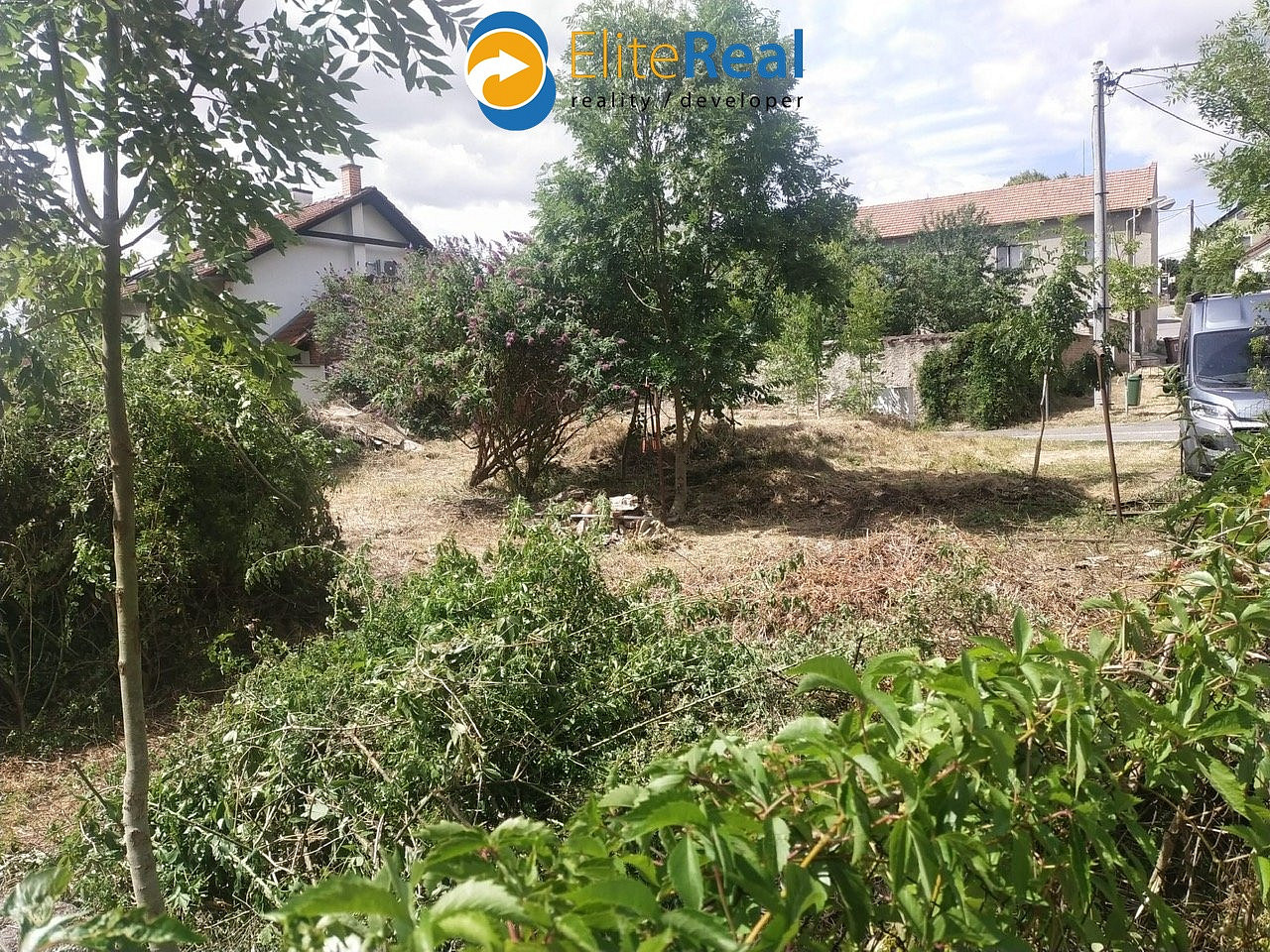 Prodej stavebního pozemku 559 m² — photo 2