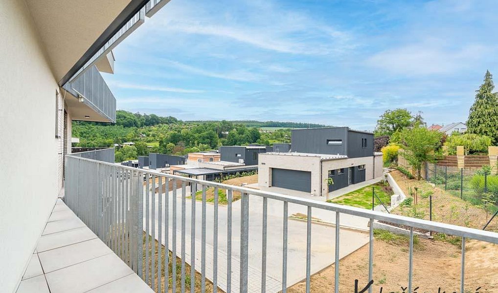 Prodej bytu 1+kk 32 m², Zlín – náhled fotky 16