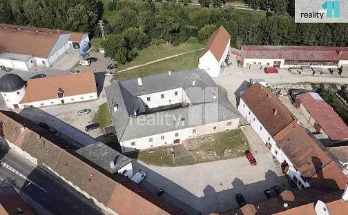 Prodej komerčního objektu (jiného typu) 1 544 m², Krajířova, Dačice - Dačice I, okres Jindřichův Hradec