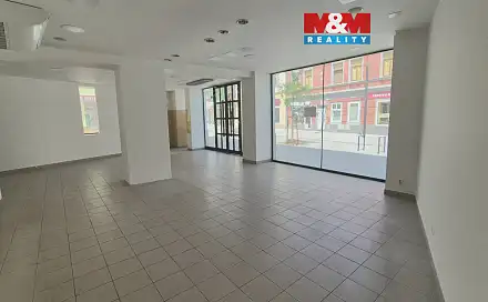 Pronájem obchodních prostor 121 m², Komenského, Kladno