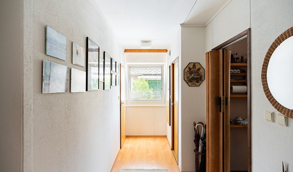Prodej domu 244 m² s pozemkem 948 m², Velká Hleďsebe – náhled fotky 4