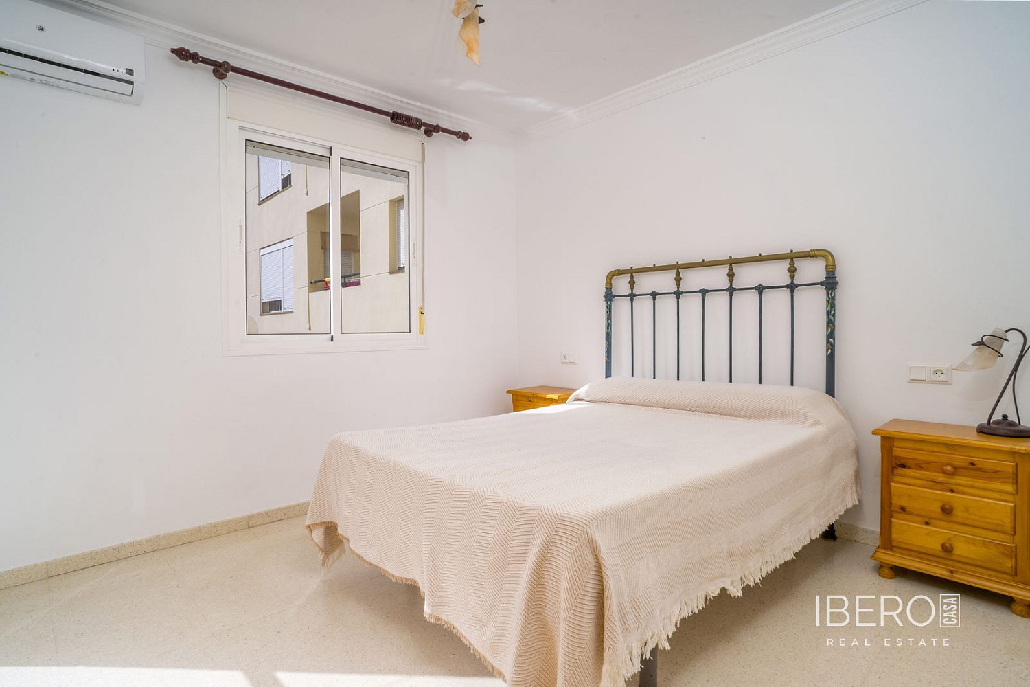 Piso 4+kk – Estepona, Barriada Islas Canarias - Vista 3
