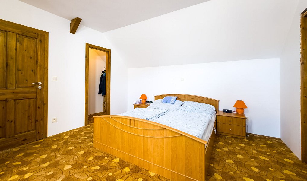 Prodej domu 222 m² s pozemkem 779 m², Český Rudolec – náhled fotky 11