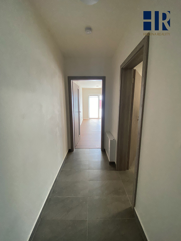 Pronájem bytu 2+kk 44 m² – fotografie 5